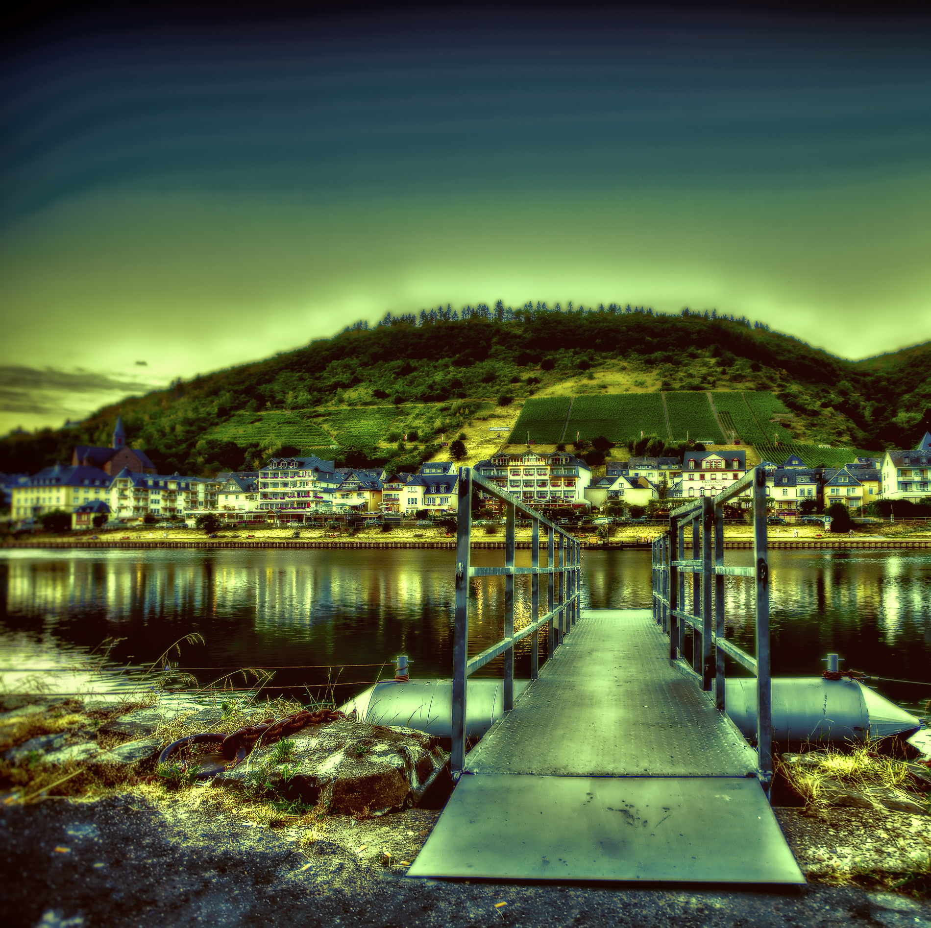 IMG_8020_HDR_1-BA-BA-BA.Twitter